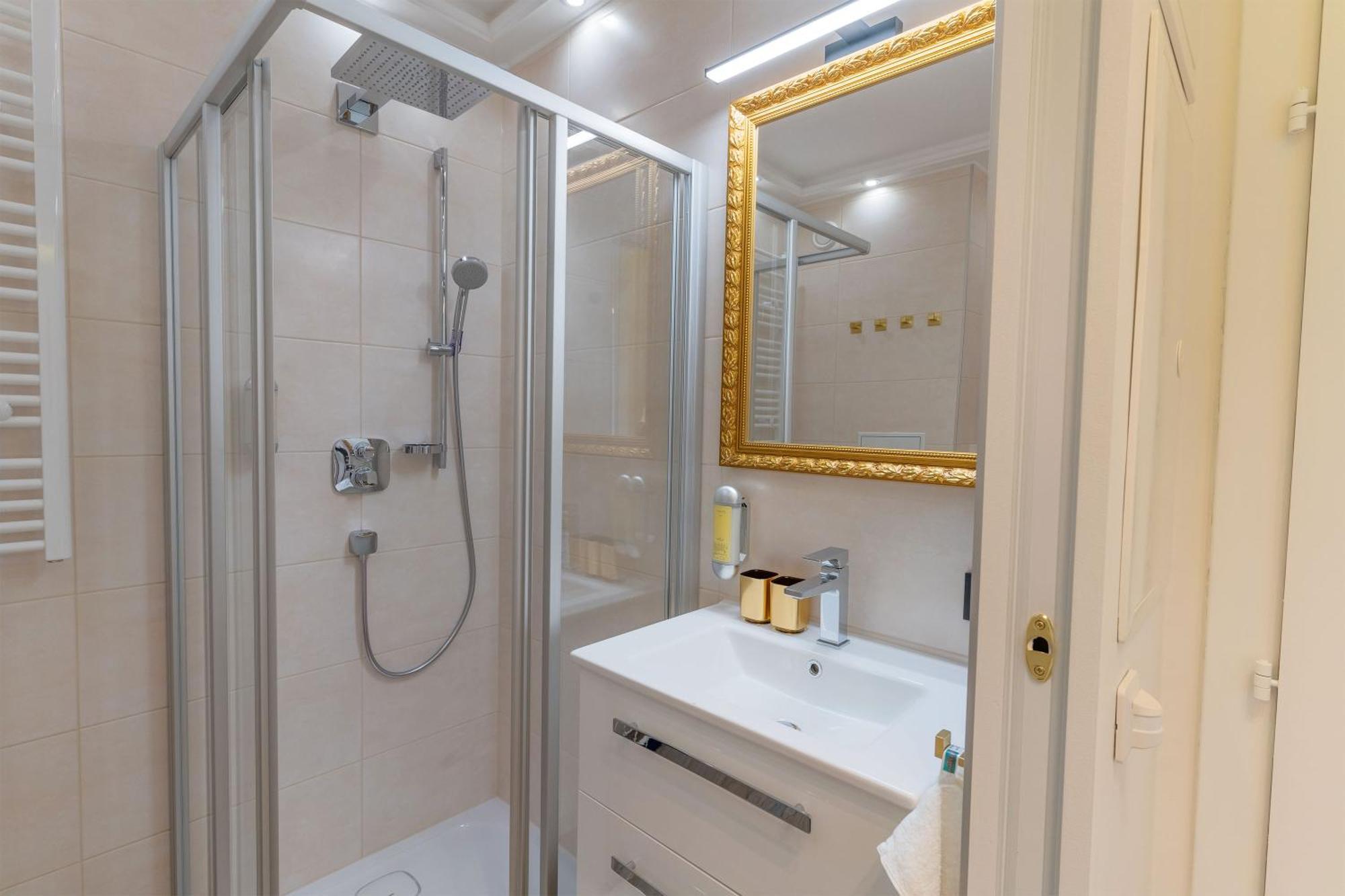 Ct-Gold Penthouse Bodensdorf Amatera Privater Seezugang Hallenbad, Skiarena Gerlitzen Dış mekan fotoğraf